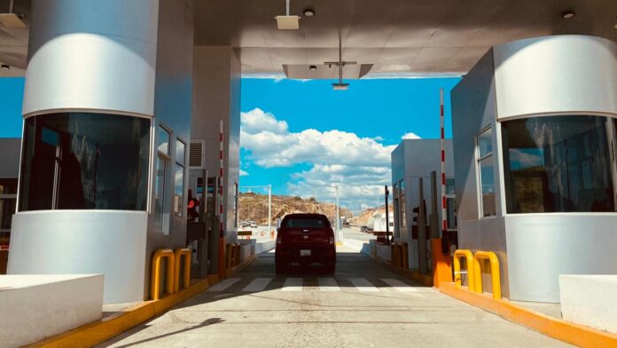 ¡PEAJE GRATIS en la autopista Oaxaca-Puerto Escondido!