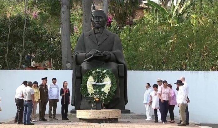 En la conmemoración del natalicio del Benemérito de las Américas, la Presidenta de México y el Gobernador de Oaxaca enarbolaron la visión del patricio