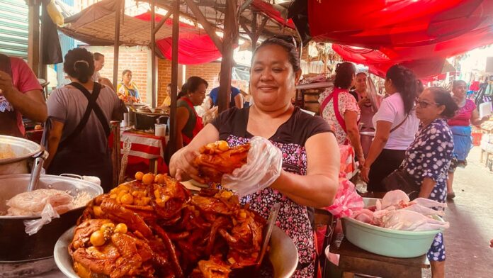 EL DELICIOSO “POLLO SECRETARIA”, UN EXQUISITO MANJAR ISTMEÑO