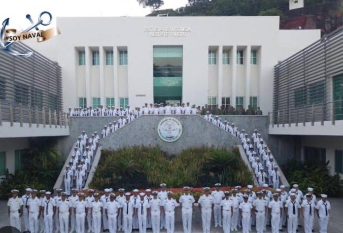 El personal naval de la Secretaria de Marina se forma con disciplina, vocación y profesionalismo.