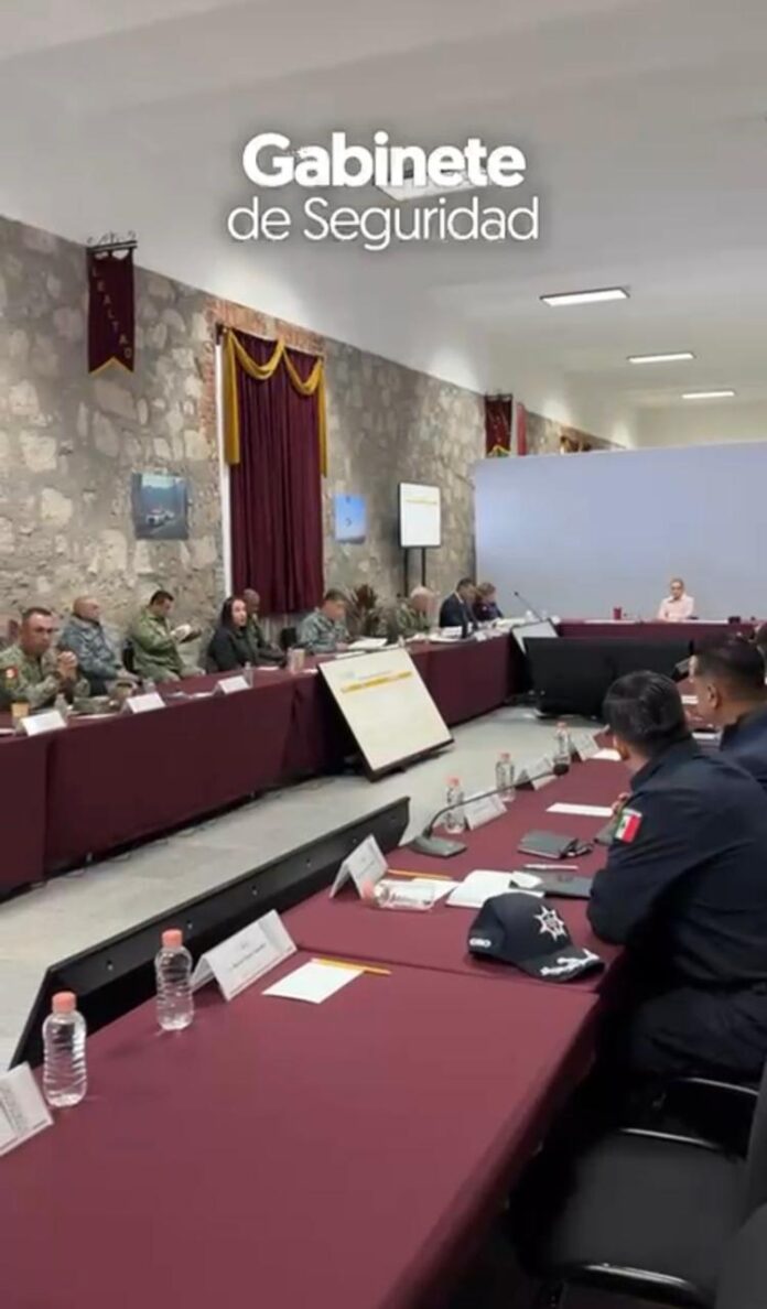 El compromiso del Gobierno Federal es estar presente de manera permanente en Michoacán…