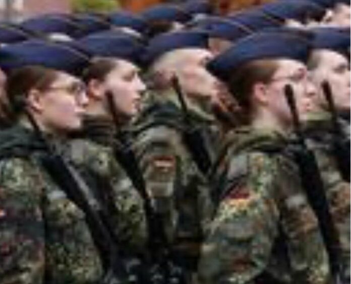 En Alemania cada vez menos mujeres quieren ingresar a las las Fuerzas Armadas