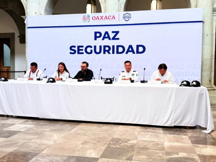 Presenta Jesús Romero, Secretario de Gobierno de Oaxaca “El Plan Juchitan por la Paz”…